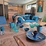 Aquamarijn Katwijk 住宿加早餐酒店 4*