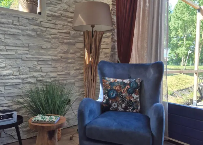 Bed & Breakfast Aquamarijn Katwijk 4*